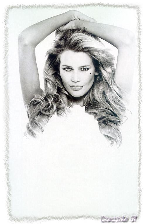 Photo of model Claudia Schiffer - ID 39221