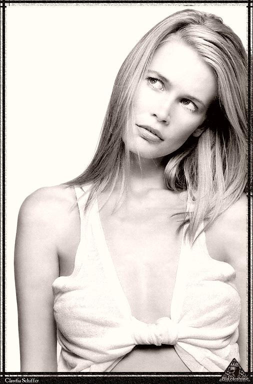 Photo of model Claudia Schiffer - ID 39252