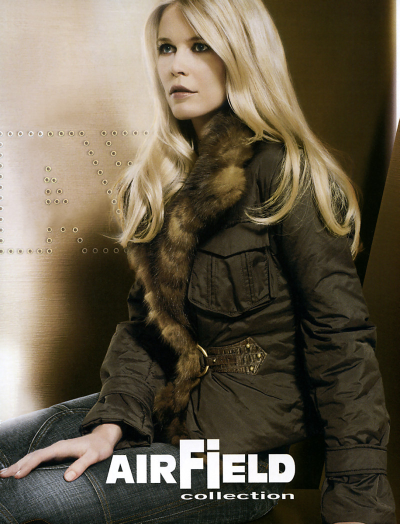 Photo of model Claudia Schiffer - ID 81061