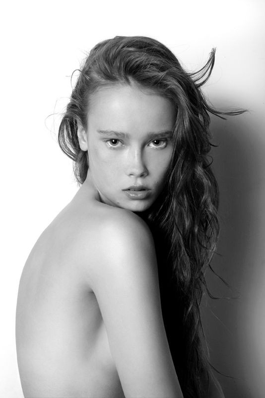 Photo of model Julia Raerinne - ID 187619