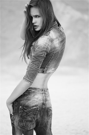 Photo of model Louise Maselis - ID 234869