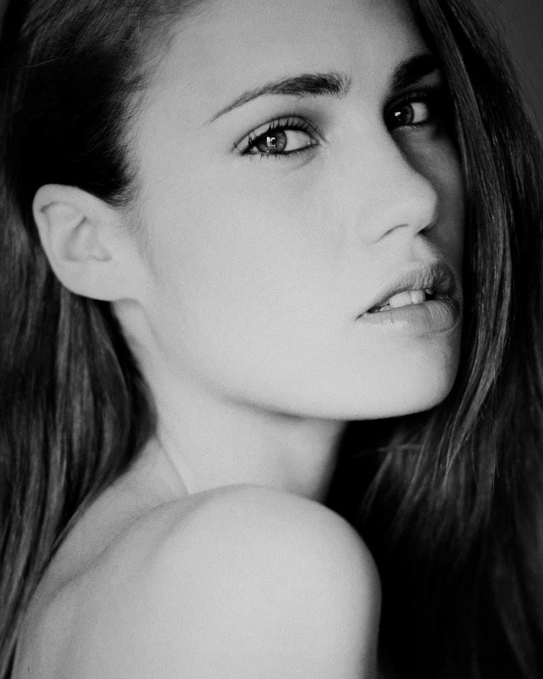 Photo of model Ana Miranda - ID 419862