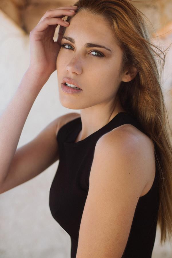 Photo of model Ana Miranda - ID 427730