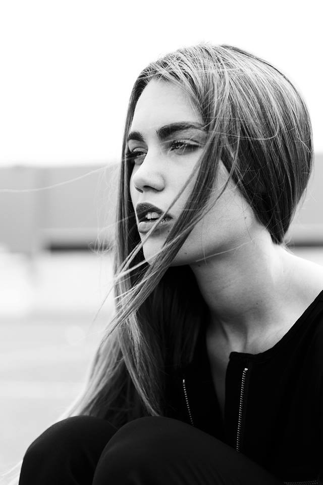 Photo of model Ana Miranda - ID 429185