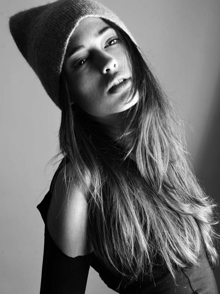 Photo of model Samantha Zajarias - ID 337000