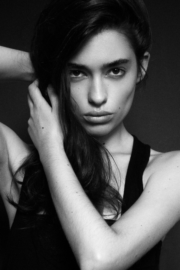 Photo of model Samantha Zajarias - ID 411033