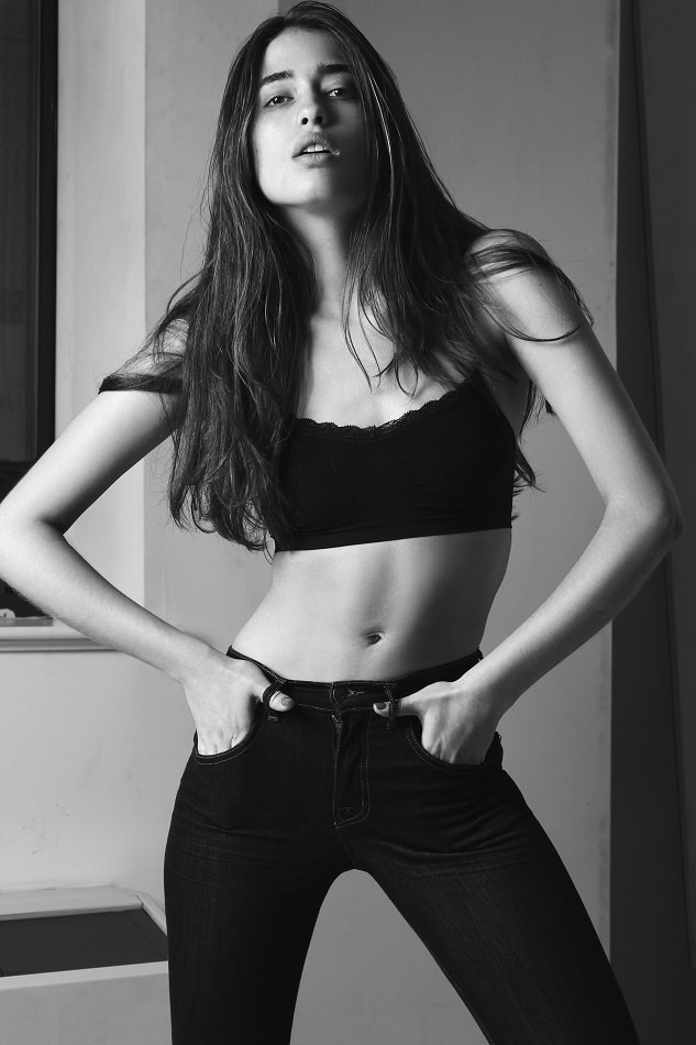 Photo of model Samantha Zajarias - ID 445531