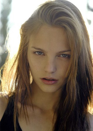 Photo of model Josefine Ekman Nilsson - ID 301370