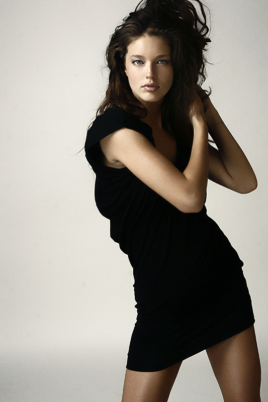 Photo of model Emily DiDonato - ID 247388