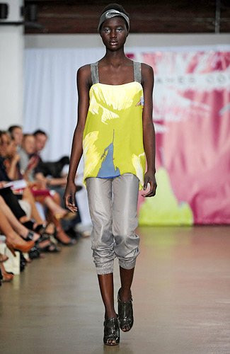 Photo of model Ataui Deng - ID 198972