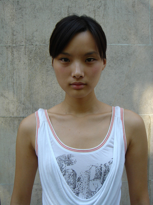 Photo of model Emily Zhang - ID 199793