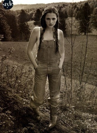 Photo of model Georgia Grace Palmer - ID 200214