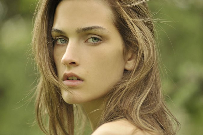 Photo of model Jeanne Bouchard - ID 200309