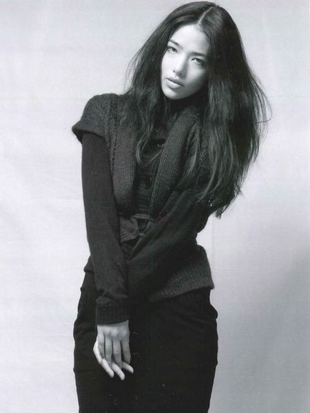 Photo of model Paula Kawanishi - ID 225590