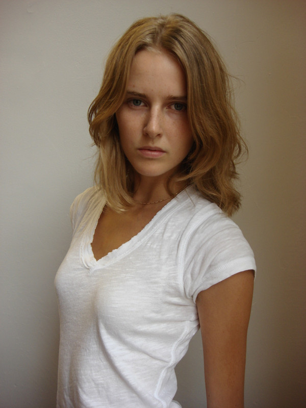 Photo of model Lisanne de Jong - ID 241553