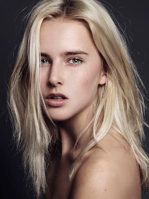 Photo of model Lisanne de Jong - ID 336236