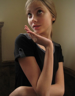 Photo of model Laine Rogova - ID 204440