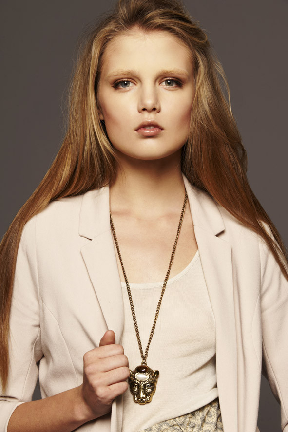 Photo of model Yulia Mizhuy - ID 383974