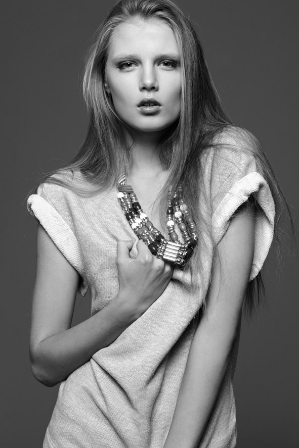 Photo of model Yulia Mizhuy - ID 383979