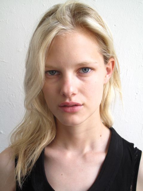 Photo of model Hannah Holman - ID 207818