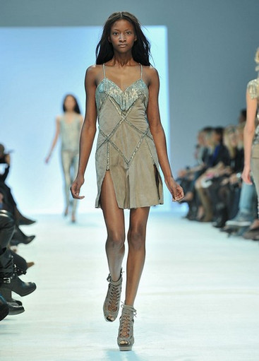 Photo of fashion model Lyndsey Scott - ID 245850 | Models | The FMD