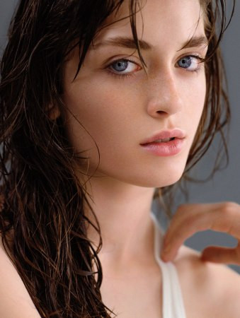Photo of model Charlotte Pallister - ID 211031
