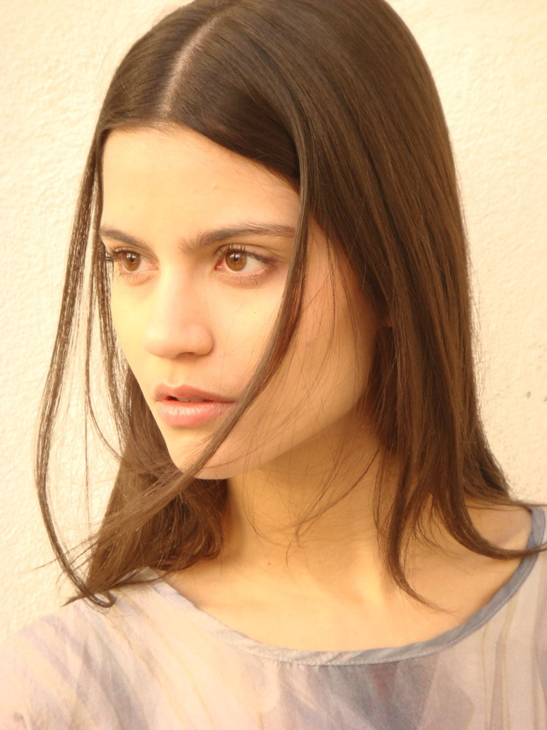 Photo of model Maud Barrandon - ID 212142