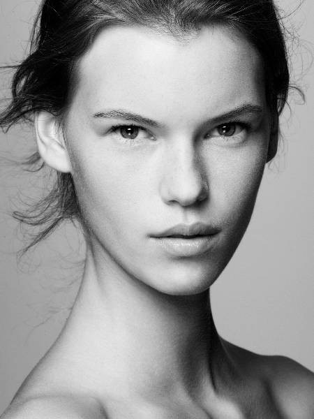 Photo of fashion model Victoria Tuaz - ID 212231 | Models | The FMD