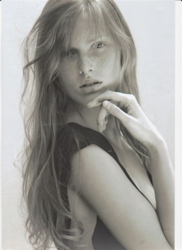 Photo of model Deana Noop - ID 219201