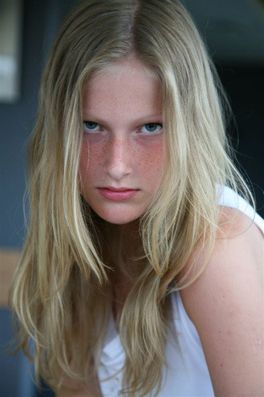 Photo of model Deana Noop - ID 219215