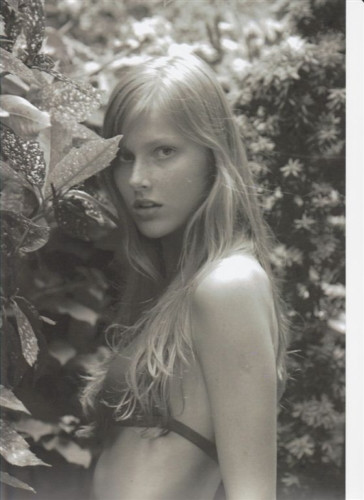 Photo of model Deana Noop - ID 219231