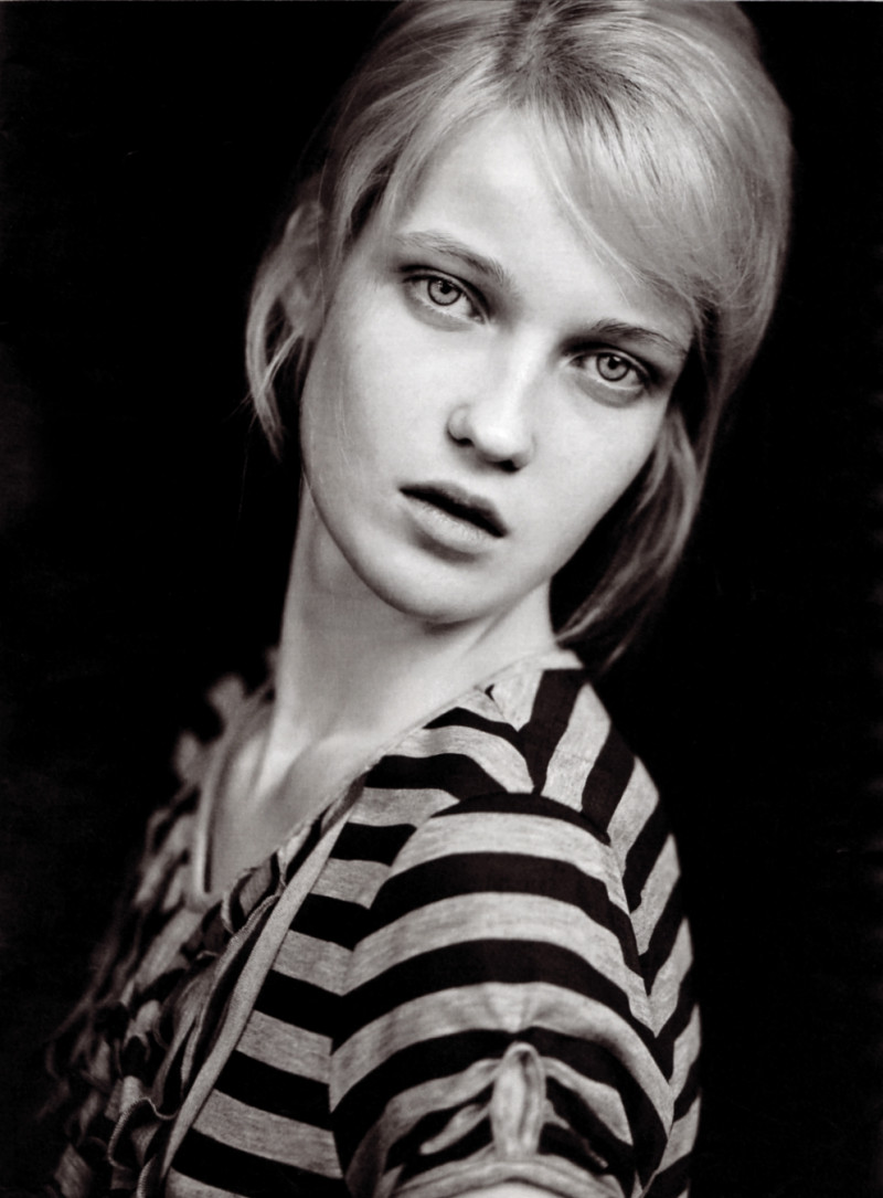 Photo of model Polina Synyavska - ID 220261