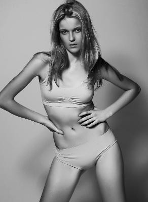 Photo of model Polina Synyavska - ID 220263