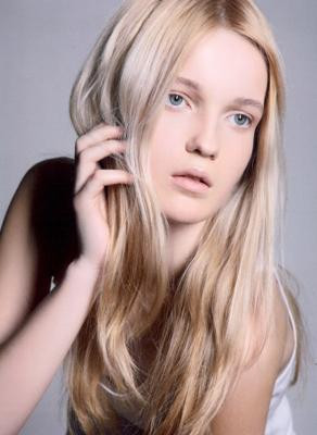 Photo of model Polina Synyavska - ID 220264