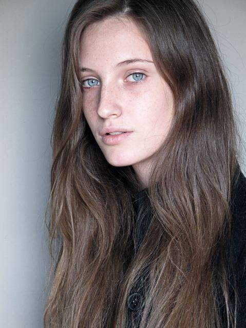 Photo of model Azul Caletti - ID 222252