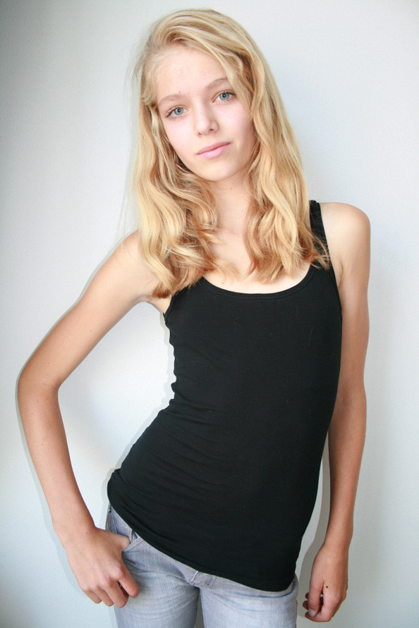 Photo of model Evelien Reijnders - ID 223122