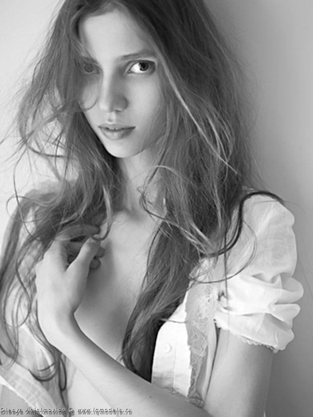 Photo of model Olesya Anisimovich - ID 322177