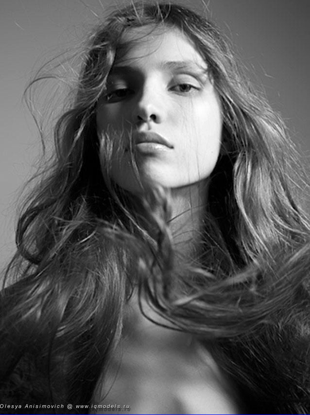 Photo of model Olesya Anisimovich - ID 322183