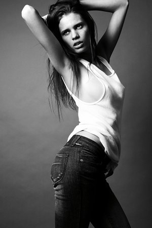 Photo of model Alane Souza - ID 223709