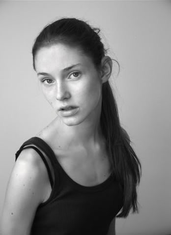 Photo of model Isabelle Rogg - ID 224390