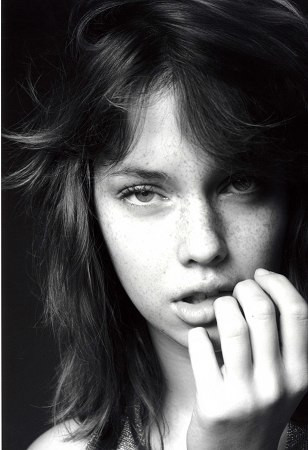 Photo of model Julia Johansen - ID 225016