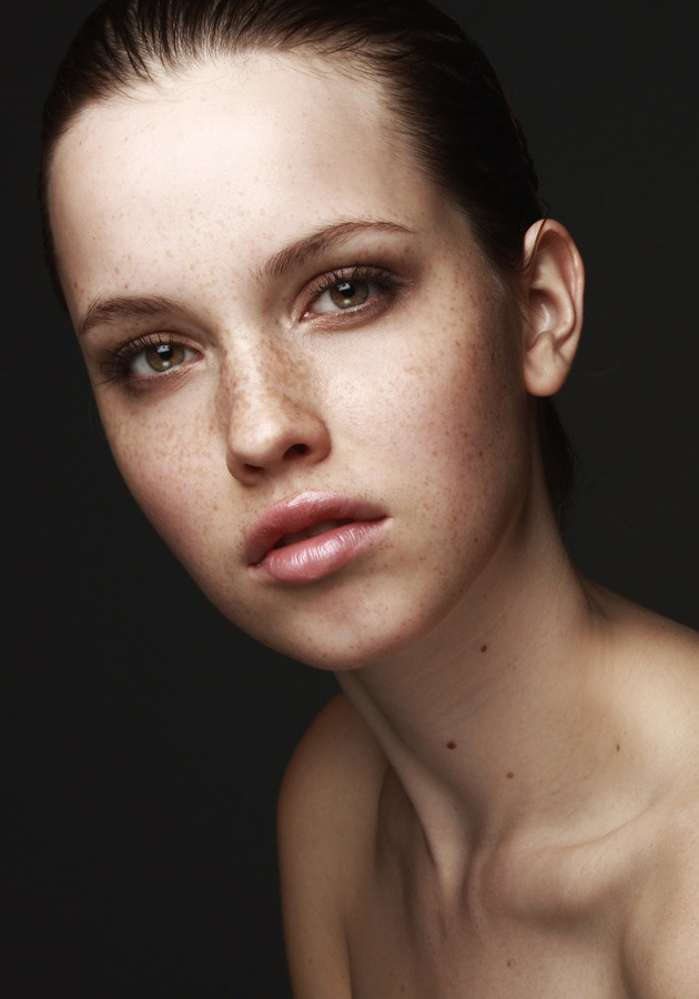 Photo of model Julia Johansen - ID 225028