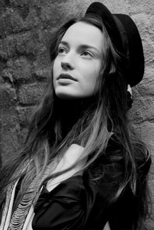 Photo of model Chloe Laslier - ID 226970