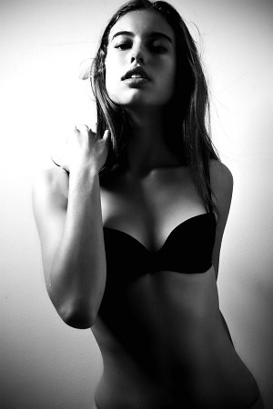 Photo of model Amanda Mani - ID 259894