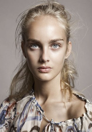 Photo of model Ester Apelskog - ID 228432