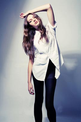 Photo of model Camila Bona - ID 228385