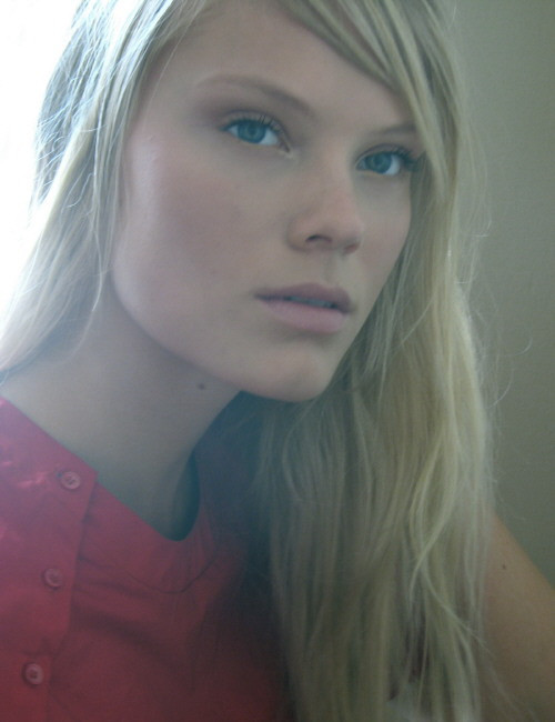 Photo of model Kelli Ilves - ID 230602