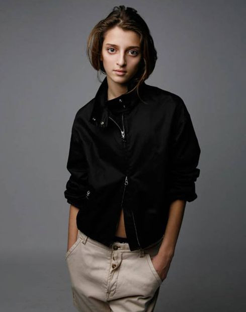 Photo of model Karina Petrosian - ID 231425