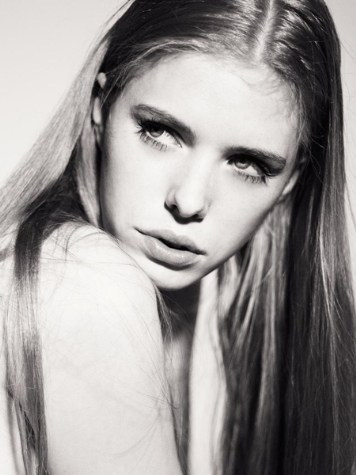 Photo of model Kristín Larsdóttir Dahl - ID 233888