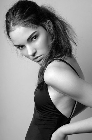 Photo of fashion model Michelle Dawson - ID 233507 | Models | The FMD